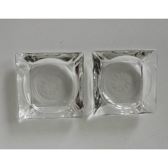 Vintage W J Hughes "Cornflower" ashtray with etched flower center, 2 available - Picture 3 of 5